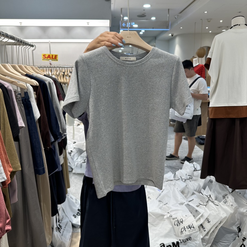 REVE-L東大門㊣實拍女裝新品時尚人氣推薦25秋冬休閑熱賣T恤REVE-LT恤圖色2