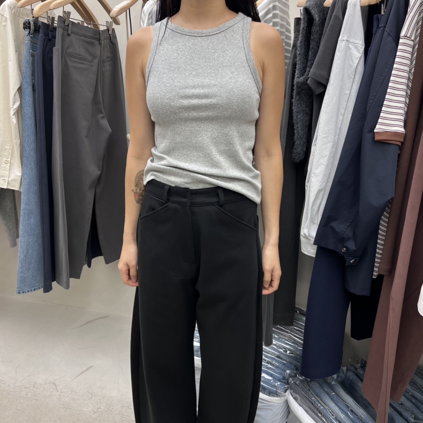 MURR韓國代購㊣女裝新款熱賣25秋冬職業人氣真品休閑吊帶背心MURR吊帶/背心圖色1