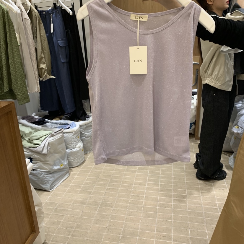 LOFN東大門㊣實拍女士新品推薦職業時尚人氣真品熱賣吊帶背心LOFN吊帶/背心圖色2