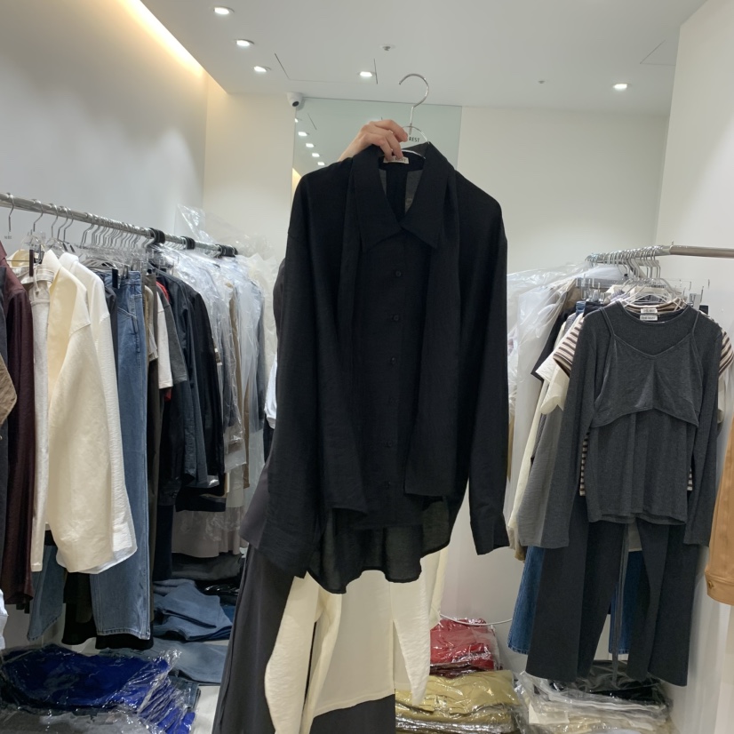 THE REST韓國代購㊣女士新品真品人氣時尚25秋冬襯衫蕾絲衫THE REST/UNNOEUD襯衫/蕾絲衫圖色3