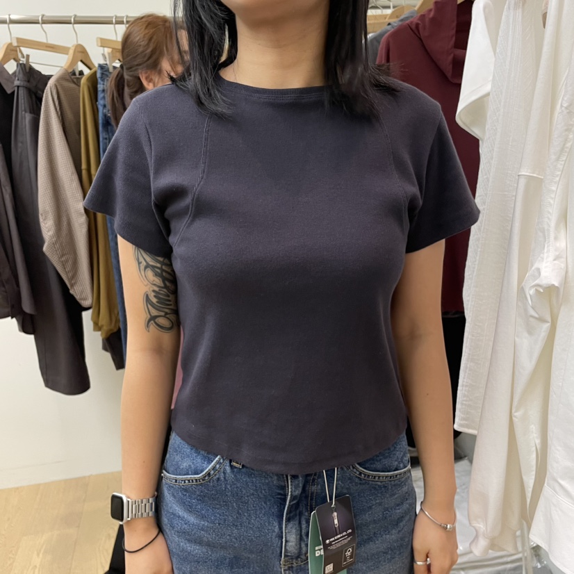 BLENDING-p東大門㊣代購女裝新品真品熱賣25秋冬推薦休閑T恤BLENDINGT恤圖色4