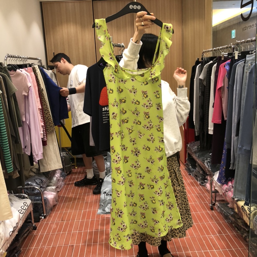 E/E/E東大門㊣代購女士新款熱賣25秋冬時尚人氣推薦連衣裙E/E/E連衣裙圖色1