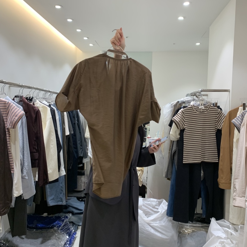 THE REST韓國直郵㊣女士新款休閑時尚推薦襯衫蕾絲衫含脖帶THE REST/UNNOEUD襯衫/蕾絲衫