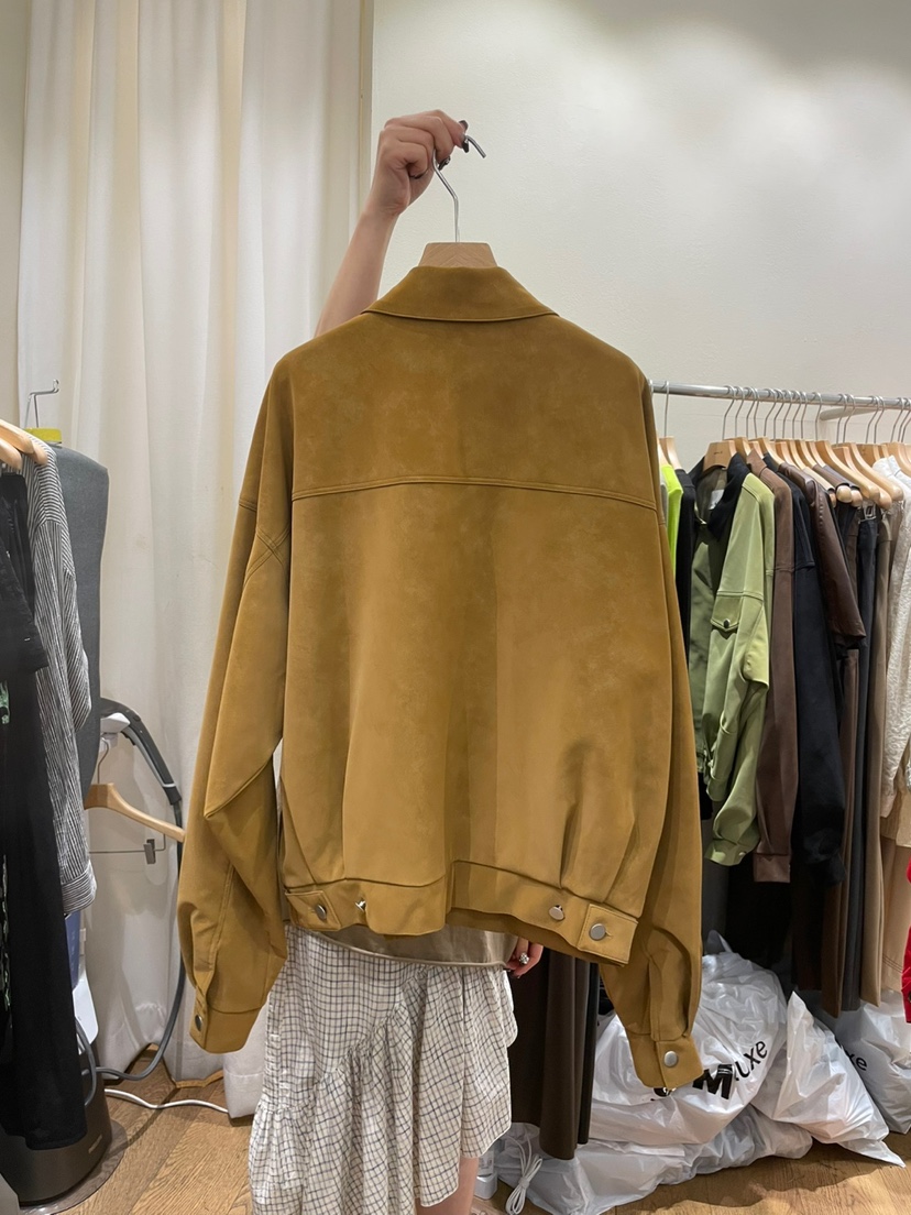 AUVERFIT東大門㊣實拍女士新品真品推薦時尚夾克絨面革寬松AUVERFIT夾克