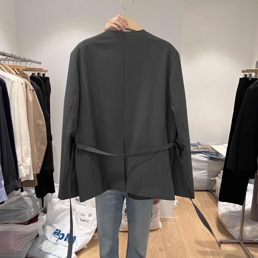 OUR-A東大門㊣直郵女裝新品熱賣25秋冬推薦真品夾克含腰帶OUR-A夾克