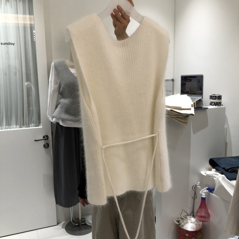 MONDAY TO SUNDAY東大門㊣代購女裝新款熱賣吊帶背心含腰繩MONDAY TO SUNDAY吊帶/背心