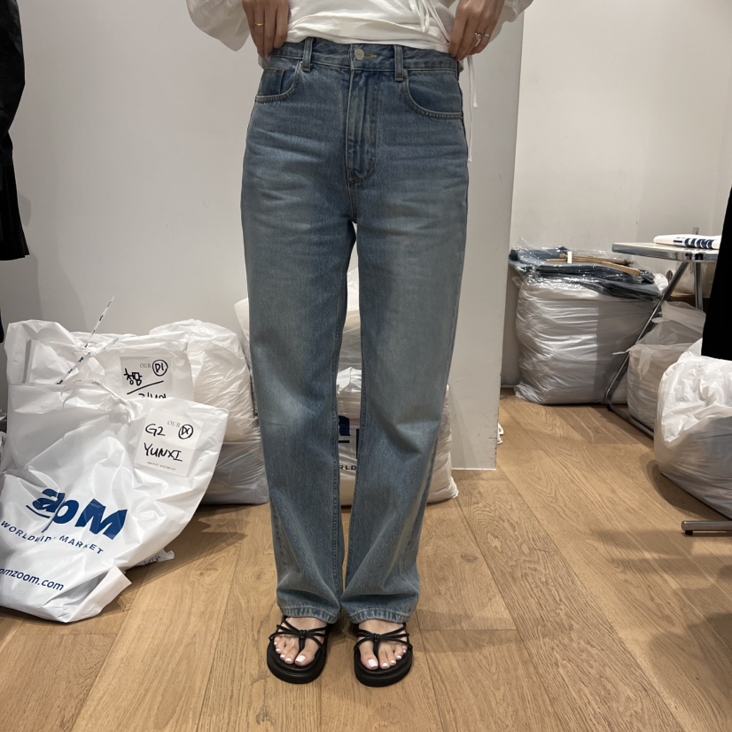 OUR-A東大門㊣代購女士新品推薦人氣熱賣25秋冬真品牛仔褲OUR-A牛仔褲