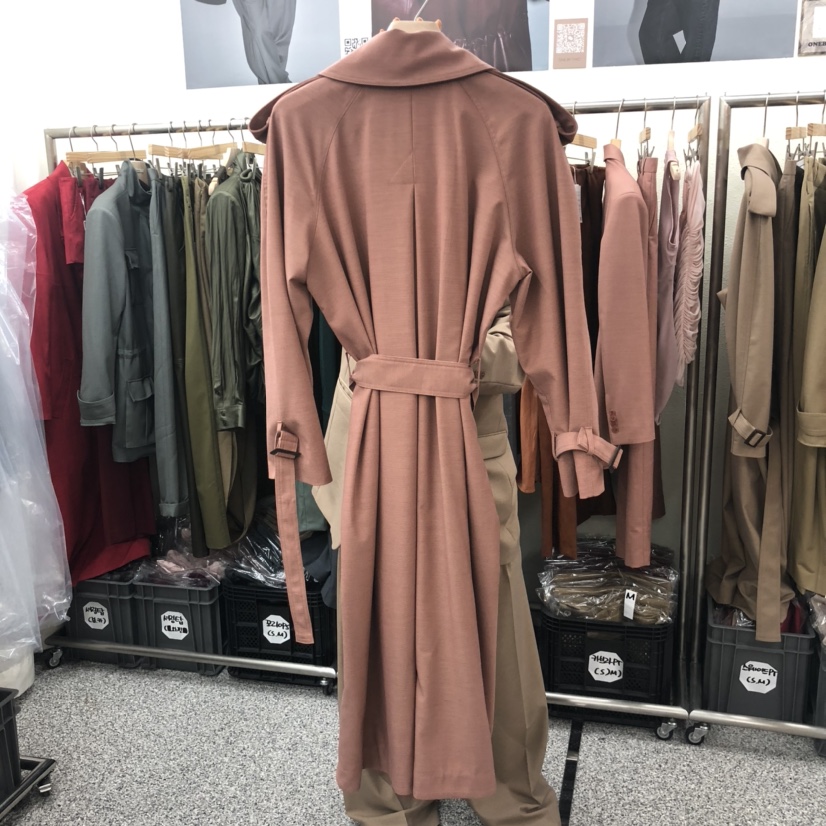 ONEBYTWO東大門㊣實拍女士新品熱賣職業推薦長款風衣含腰帶ONE BY TWO長款風衣