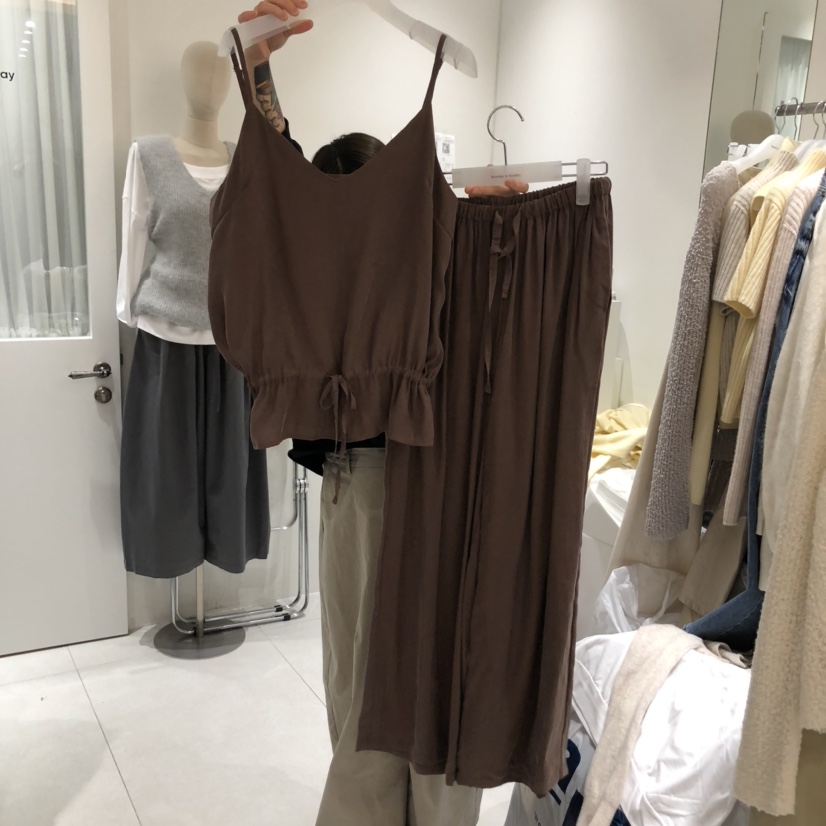 MONDAY TO SUNDAY韓國代購㊣女裝新品25秋冬推薦吊帶背心MONDAY TO SUNDAY吊帶/背心