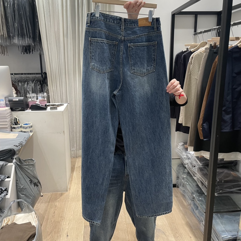 BRUNI/RICOTTA東大門㊣實拍女裝新品推薦時尚人氣休閑牛仔褲BRUNI/RICOTTA牛仔褲
