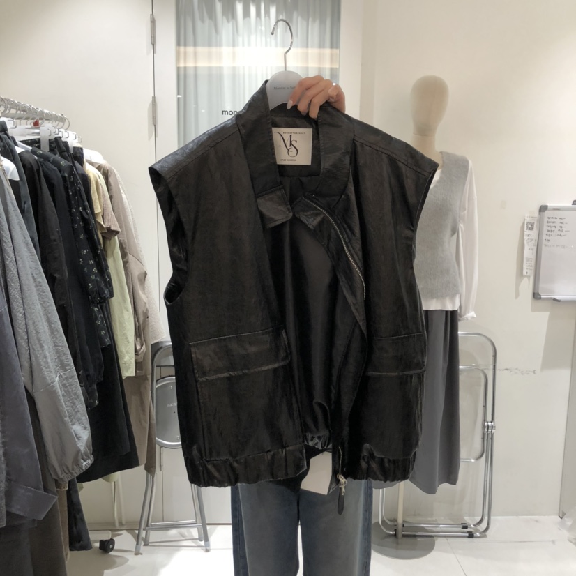 MONDAY TO SUNDAY東大門㊣實拍女士新品人氣25秋冬推薦馬甲MONDAY TO SUNDAY馬甲圖色1