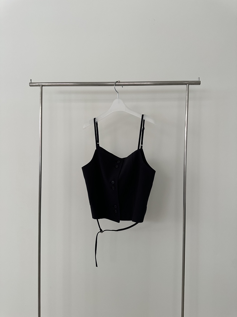 B_GARDER東大門㊣實拍女裝新品熱賣職業時尚真品推薦吊帶背心B.GARDER吊帶/背心圖色2