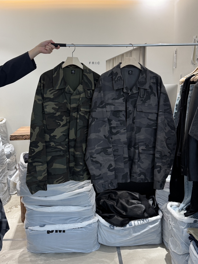 FRIC韓國代購㊣女裝新品時尚25秋冬休閑真品熱賣職業夾克迷彩FRIC夾克