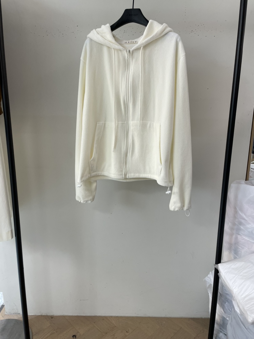 OBJET韓國代購㊣女裝新品熱賣人氣推薦25秋冬真品時尚職業衛衣love us u/OBJET衛衣圖色1