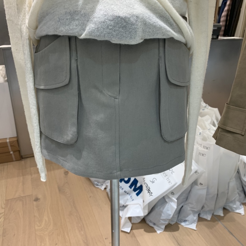MEET ME韓國代購㊣女裝新品人氣時尚職業熱賣真品短裙工裝褲MEET ME短裙圖色1