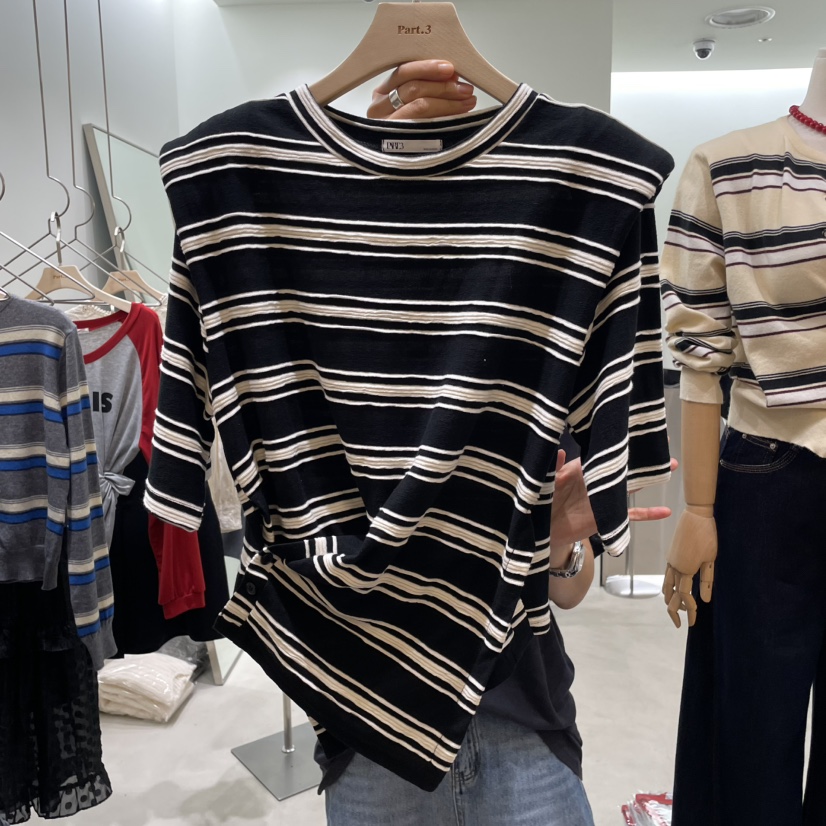 PART3韓國代購㊣女士新品熱賣真品25秋冬人氣職業推薦時尚T恤Part.3T恤圖色2