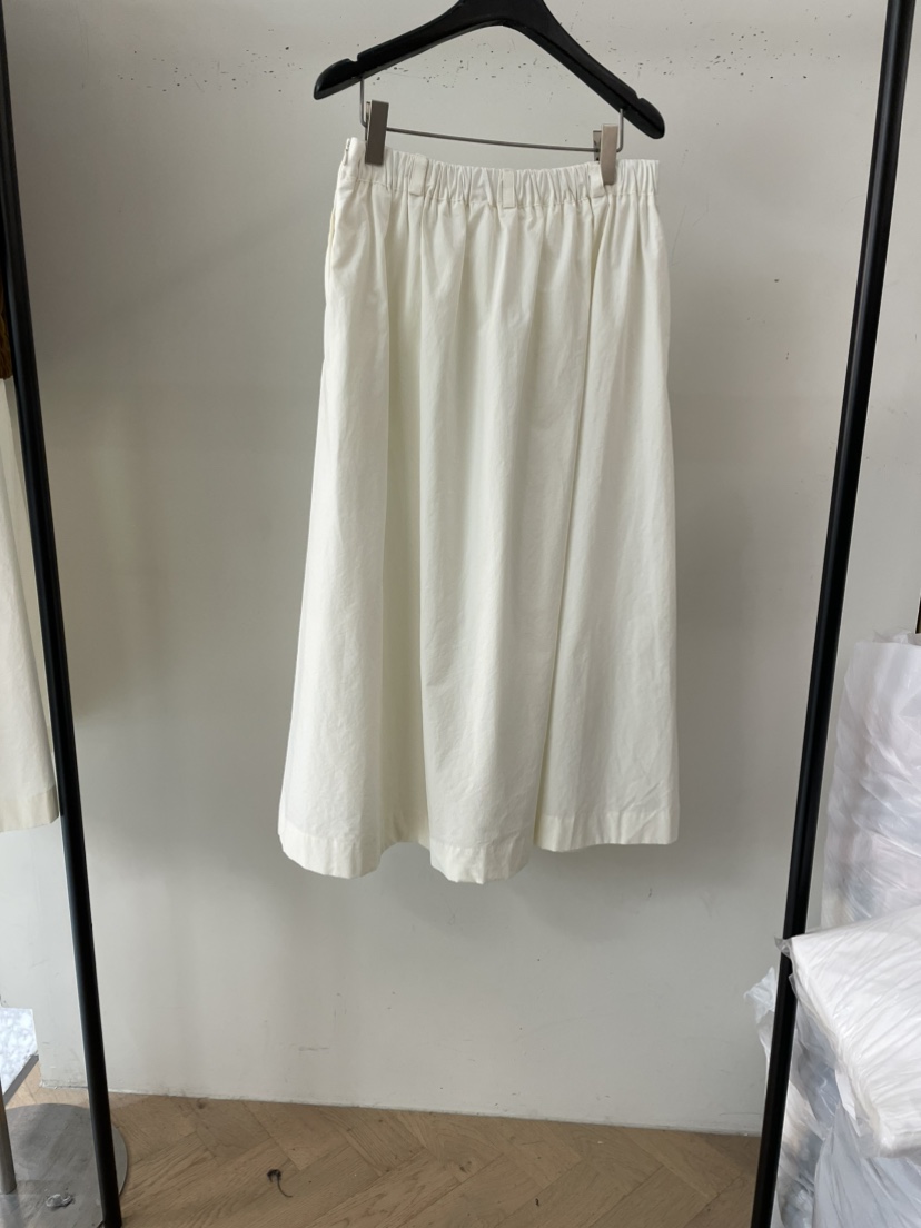 OBJET東大門㊣實拍女裝新品熱賣推薦職業人氣時尚半身裙中短裙love us u/OBJET半身裙/中短裙