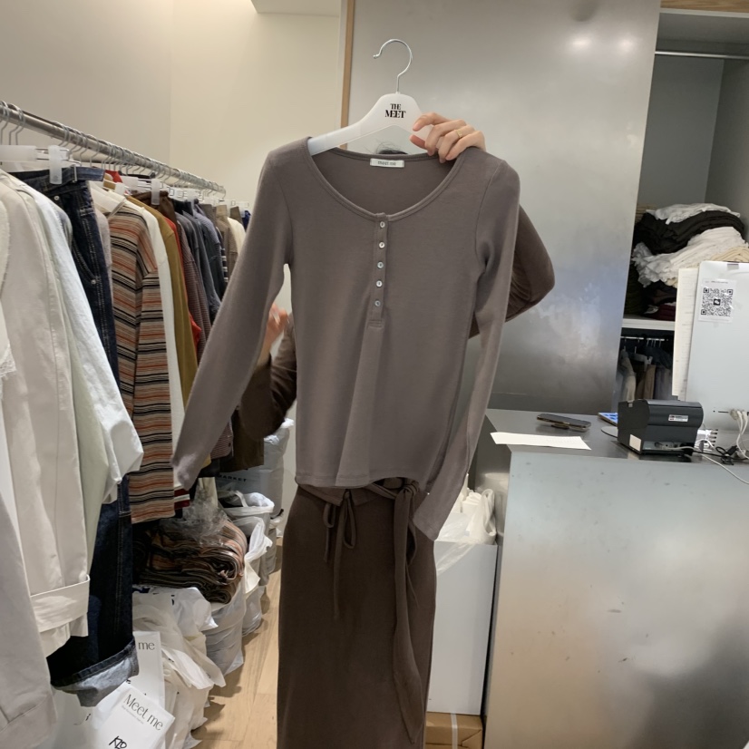 MEET ME韓國直郵㊣女裝新款人氣休閑時尚推薦熱賣職業長袖T恤MEET ME長袖T恤