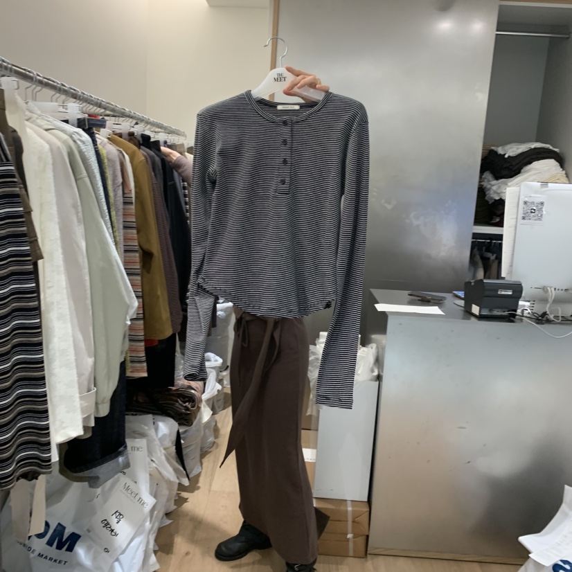 MEET ME東大門㊣實拍女士新品人氣職業休閑25秋冬長袖T恤條紋MEET ME長袖T恤圖色1