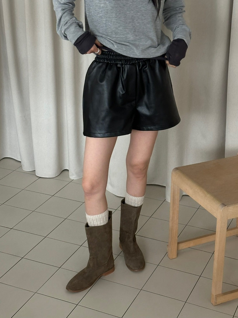 EUM東大門㊣實拍女士新款休閑職業推薦熱賣真品時尚人氣短褲EUM短褲圖色2