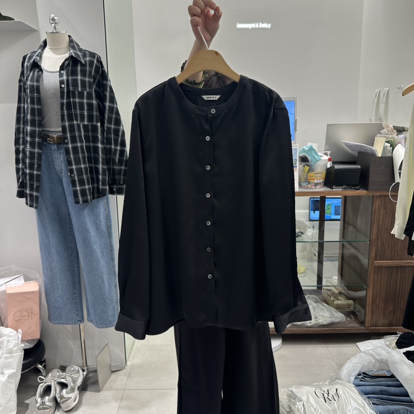ANN MARGRET東大門㊣實拍女士新款人氣襯衫蕾絲衫褶皺緞面GRETA.Y襯衫/蕾絲衫圖色2