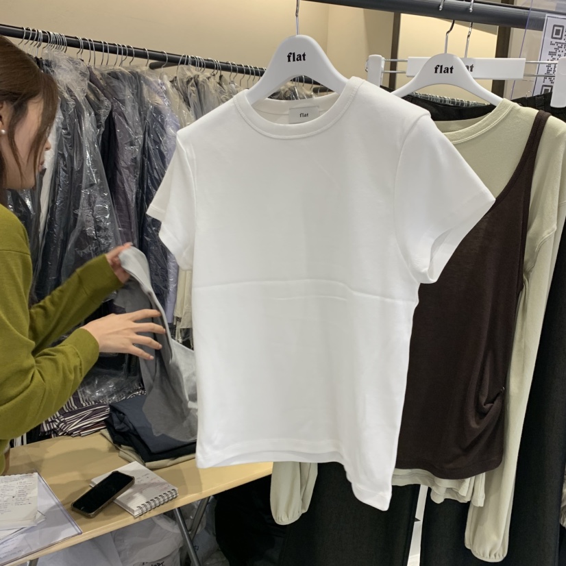 FLAT韓國代購㊣女裝新款真品推薦時尚25秋冬休閑職業熱賣T恤FLATT恤圖色2