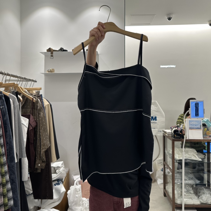 ANN MARGRET韓國直郵㊣女裝新品真品吊帶背心緊身GRETA.Y吊帶/背心圖色2