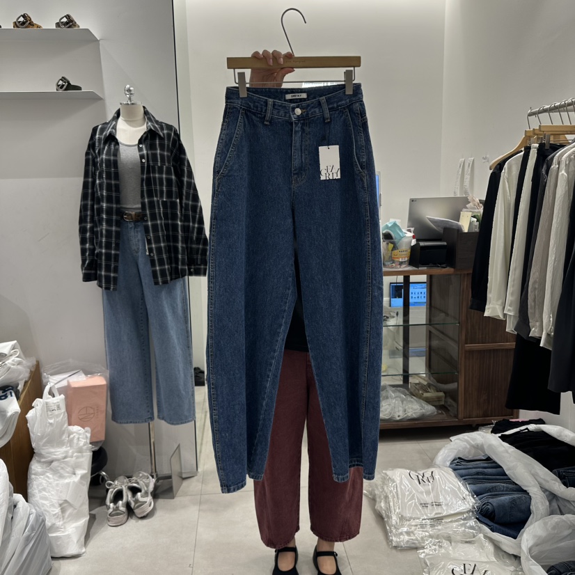 ANN MARGRET韓國代購㊣女裝新品推薦牛仔褲不含腰帶GRETA.Y牛仔褲圖色1
