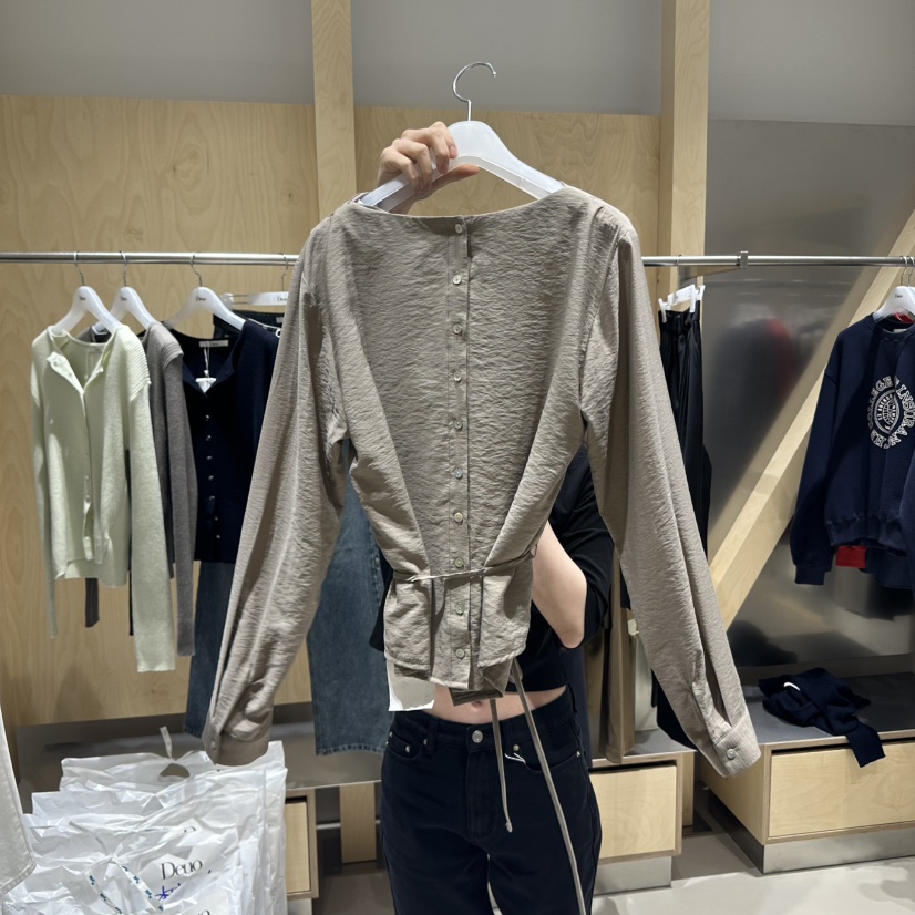 DEUO韓國代購㊣女裝新品人氣時尚熱賣推薦襯衫蕾絲衫含腰繩DEUO襯衫/蕾絲衫