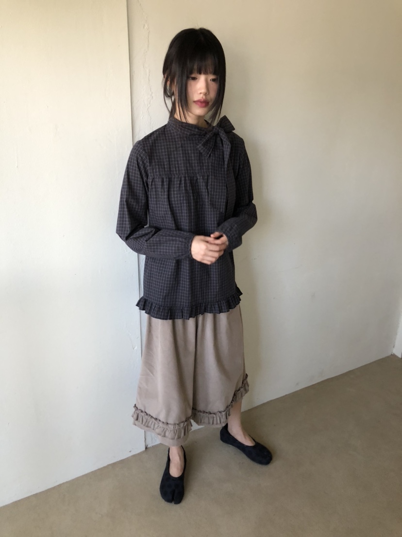 UN.TOY-언토이-T東大門㊣代購女士新款熱賣真品襯衫蕾絲衫UN.TOY襯衫/蕾絲衫