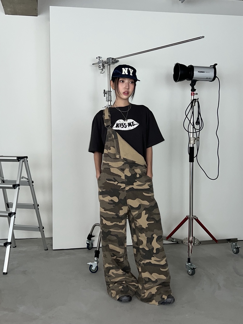 SUNDER MARKET東大門㊣直郵女士新品時尚25秋冬熱賣背帶褲SUNDER MARKET背帶褲