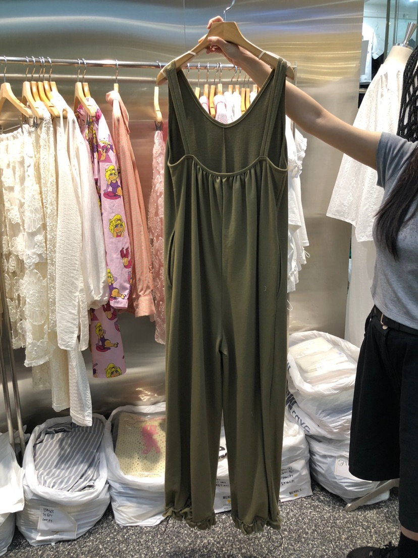 MENDL S東大門㊣直郵女士新品休閑職業時尚推薦連體褲荷葉邊MENDL S連體褲