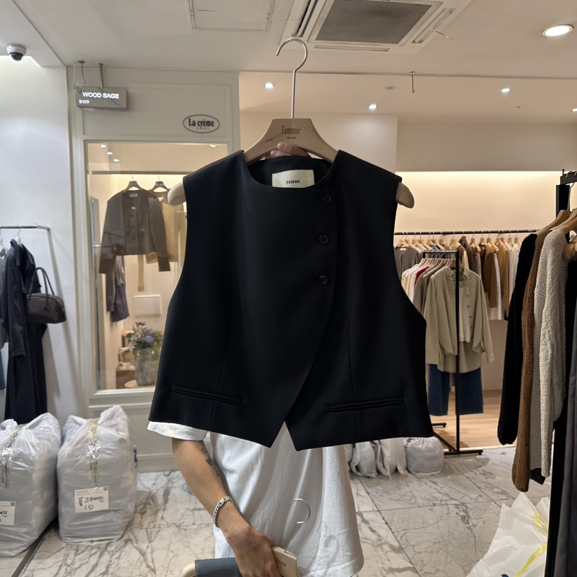 LA MAGIE FEMME韓國代購㊣女士新款25秋冬推薦時尚職業馬甲Lamagie Femme馬甲圖色2