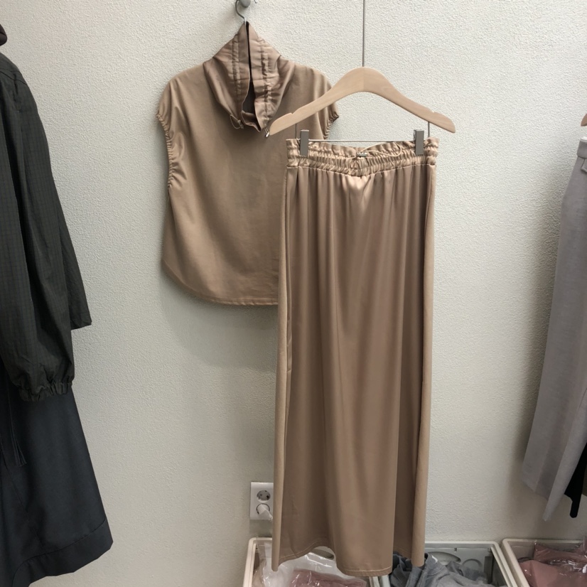 HUMMING BIRD韓國直郵㊣女裝新品休閑熱賣推薦時尚吊帶背心HUMMING BIRD吊帶/背心