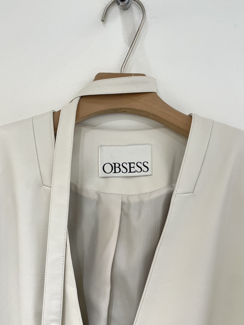 OBSESS東大門㊣代購女士新品熱賣職業25秋冬夾克含脖帶皮革OBSESS/EARLY BIRD夾克
