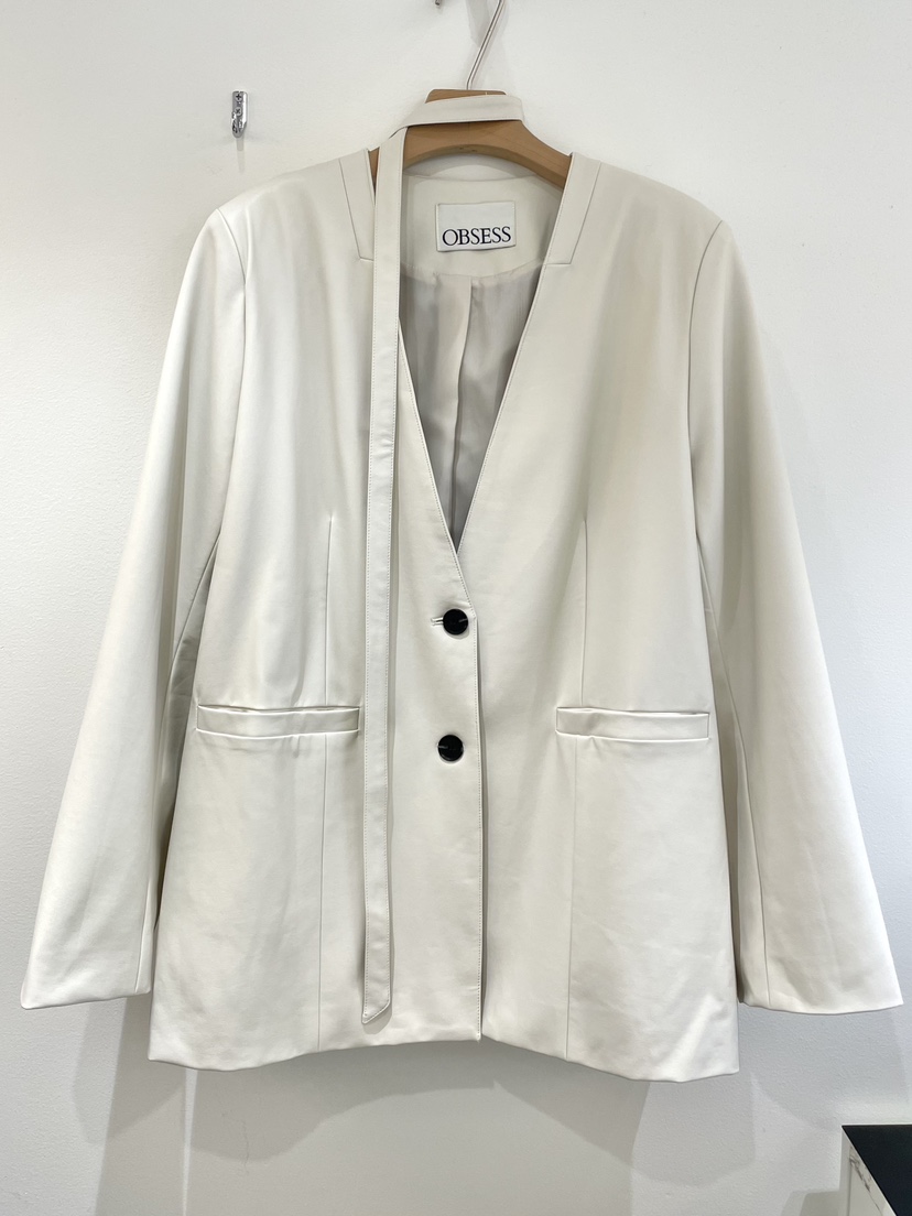 OBSESS東大門㊣代購女士新品熱賣職業25秋冬夾克含脖帶皮革OBSESS/EARLY BIRD夾克