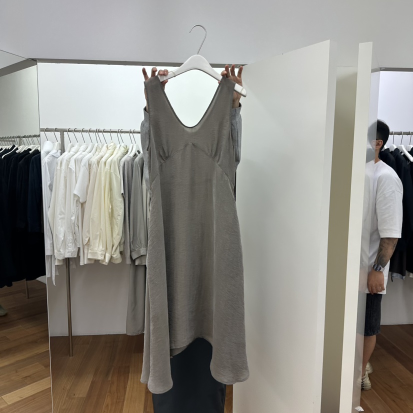 MYNAMEIS東大門㊣直郵女士新款25秋冬時尚真品人氣職業連衣裙MYNAMEIS連衣裙
