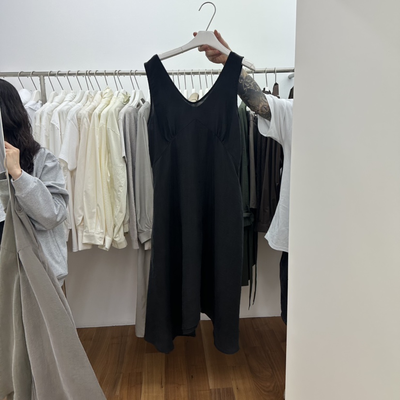 MYNAMEIS東大門㊣直郵女士新款25秋冬時尚真品人氣職業連衣裙MYNAMEIS連衣裙圖色2