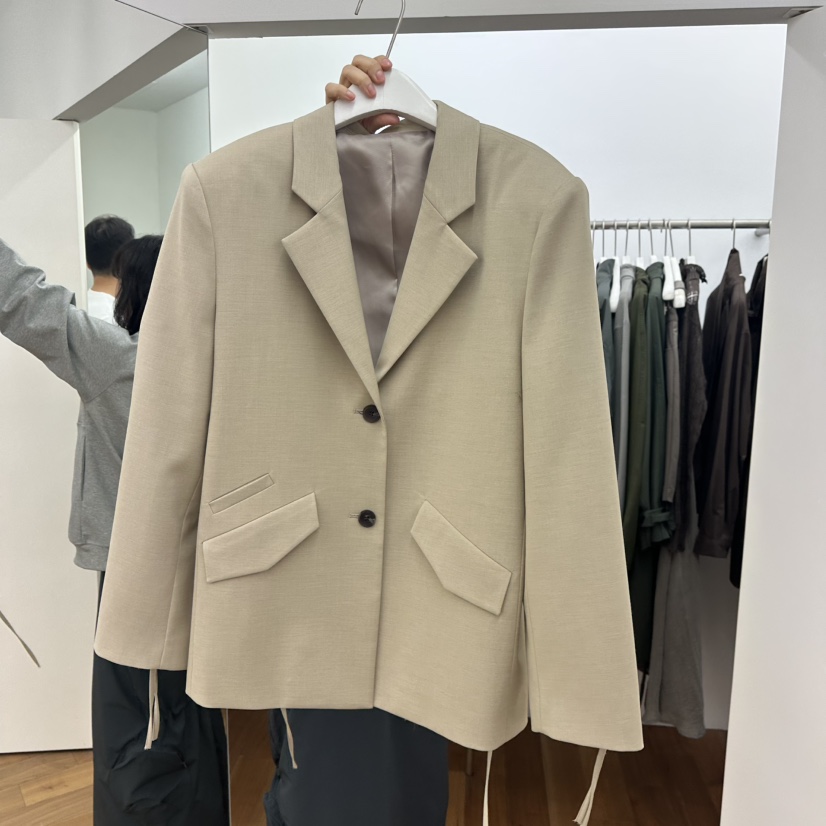 MYNAMEIS東大門㊣代購女裝新品25秋冬熱賣時尚休閑夾克含腰繩MYNAMEIS夾克