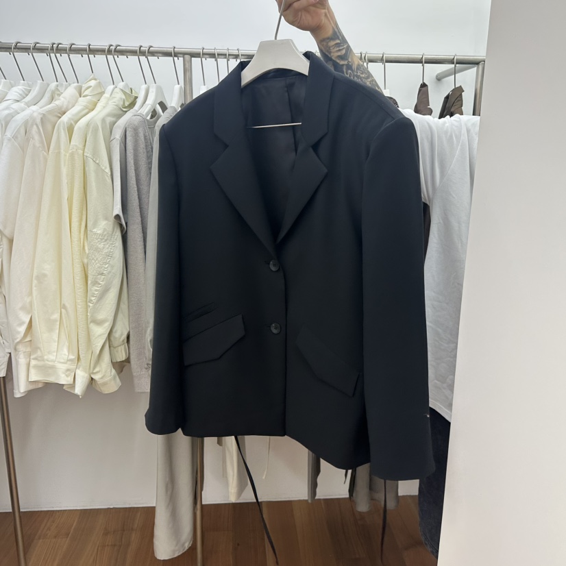 MYNAMEIS東大門㊣代購女裝新品25秋冬熱賣時尚休閑夾克含腰繩MYNAMEIS夾克圖色2
