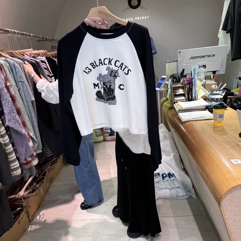 BLACKFRIDAY東大門㊣直郵女士新款熱賣時尚職業推薦長袖T恤BLACK FRIDAY長袖T恤