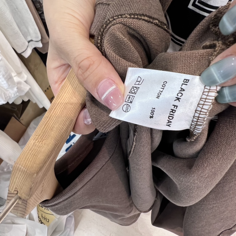 BLACKFRIDAY東大門㊣直郵女裝新款熱賣25秋冬推薦真品休閑T恤BLACK FRIDAYT恤