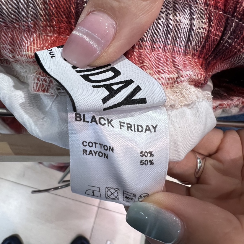 BLACKFRIDAY東大門㊣實拍女裝新款推薦熱賣襯衫蕾絲衫不含內搭BLACK FRIDAY襯衫/蕾絲衫