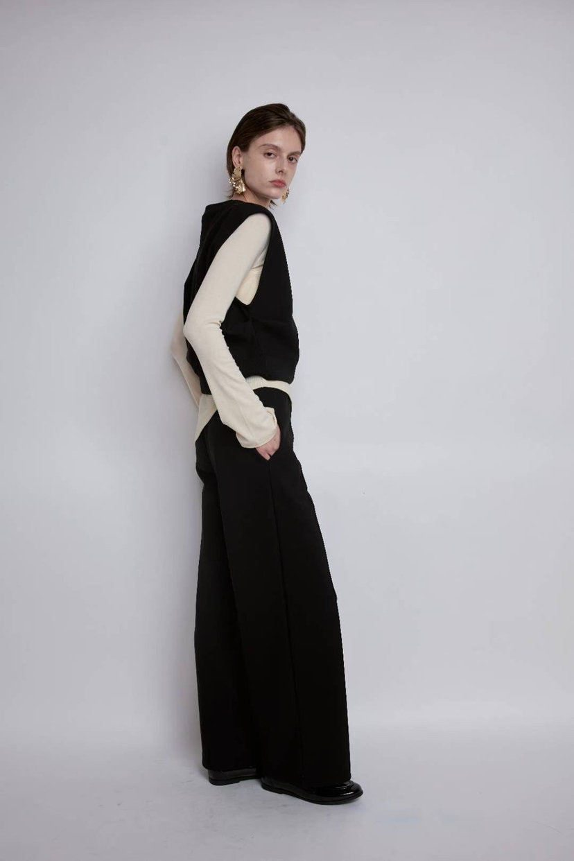 GENTLE B/LOVENTINA韓國代購㊣女裝新品人氣職業吊帶背心GENTLE B/LOVENTINA吊帶/背心