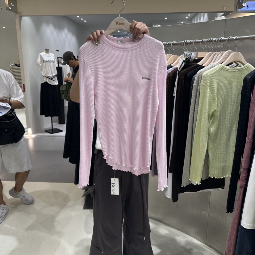 BENE韓國代購㊣女士新款推薦人氣真品25秋冬職業時尚長袖T恤BENE長袖T恤圖色4
