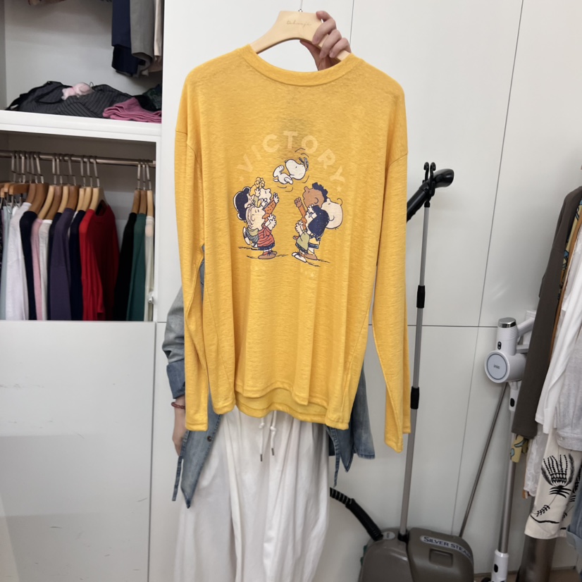 DOHWAJI東大門㊣實拍女裝新品真品職業熱賣時尚長袖T恤史努比DOHWAJI長袖T恤圖色1