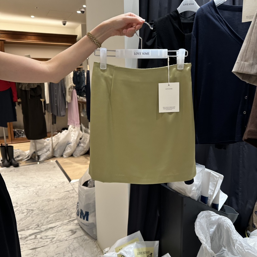 LOVE SOME東大門㊣實拍女士新品熱賣休閑推薦時尚短裙緞面LOVE SOME短裙