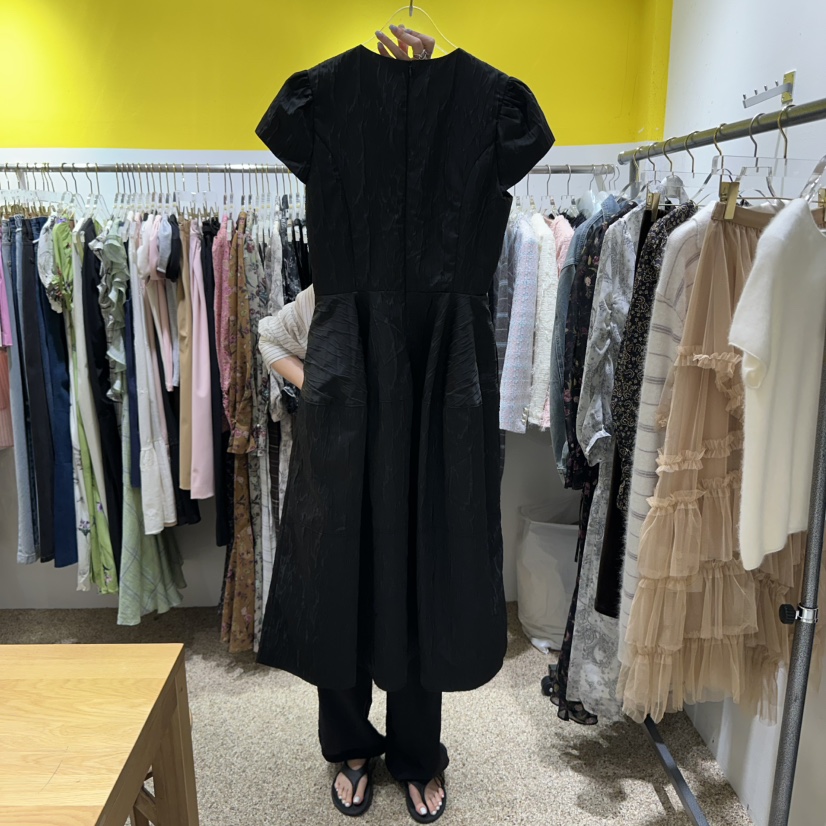 LE MASTERPLACE韓國代購㊣女士新品人氣熱賣連衣裙不含腰帶Le masterpiece連衣裙
