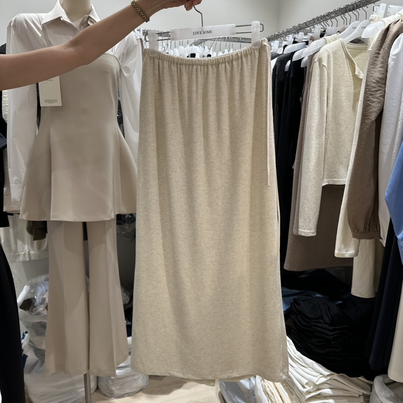 LOVE SOME東大門㊣直郵女裝新品職業熱賣時尚真品休閑長裙絨LOVE SOME長裙圖色2