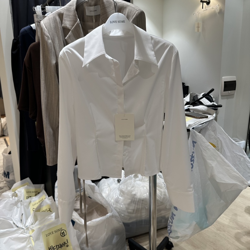 LOVE SOME韓國代購㊣女士新品真品推薦25秋冬襯衫蕾絲衫緊身LOVE SOME襯衫/蕾絲衫